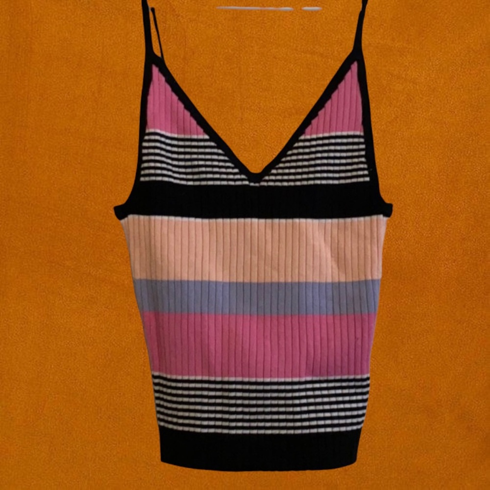 Kendall & Kylie PAC Sun Tank Top